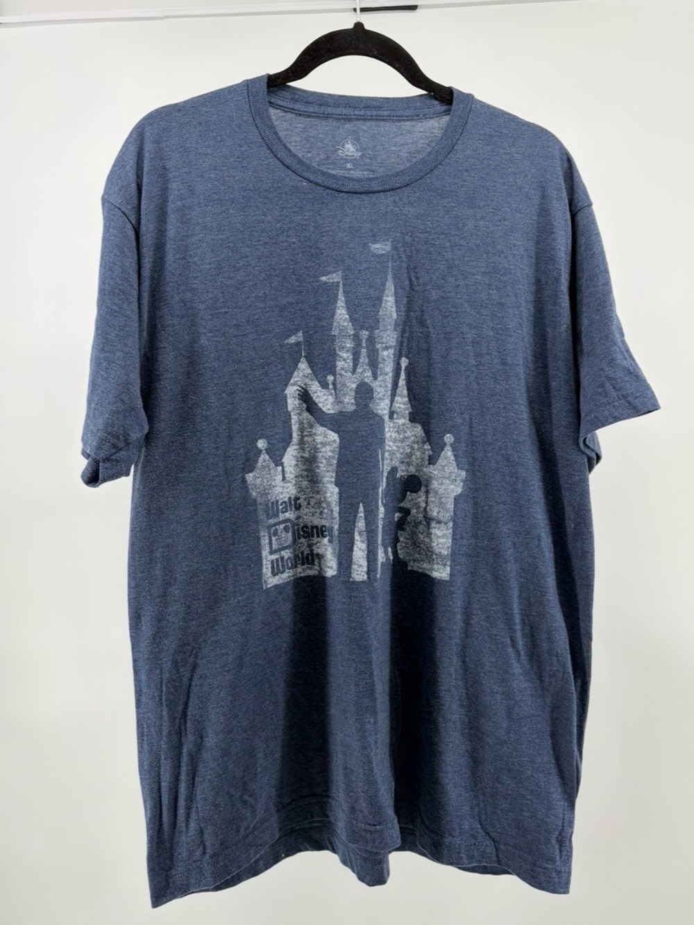 Disney World Parks Walt‎ & Mickey Cinderella Castle Silhouette T-Shirt Size XL